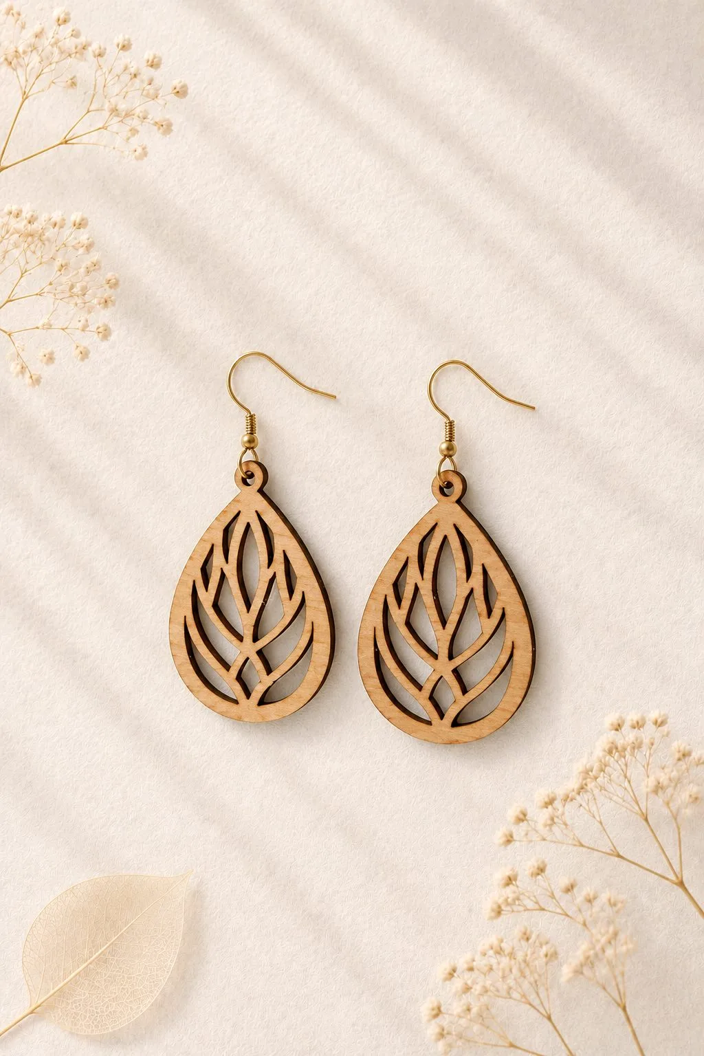 Leaf Teardrop Earrings — SVG laser cut file
